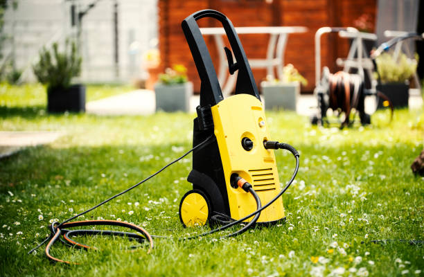 Best Oil and Grease Removal from Surfaces in Clinton, IA